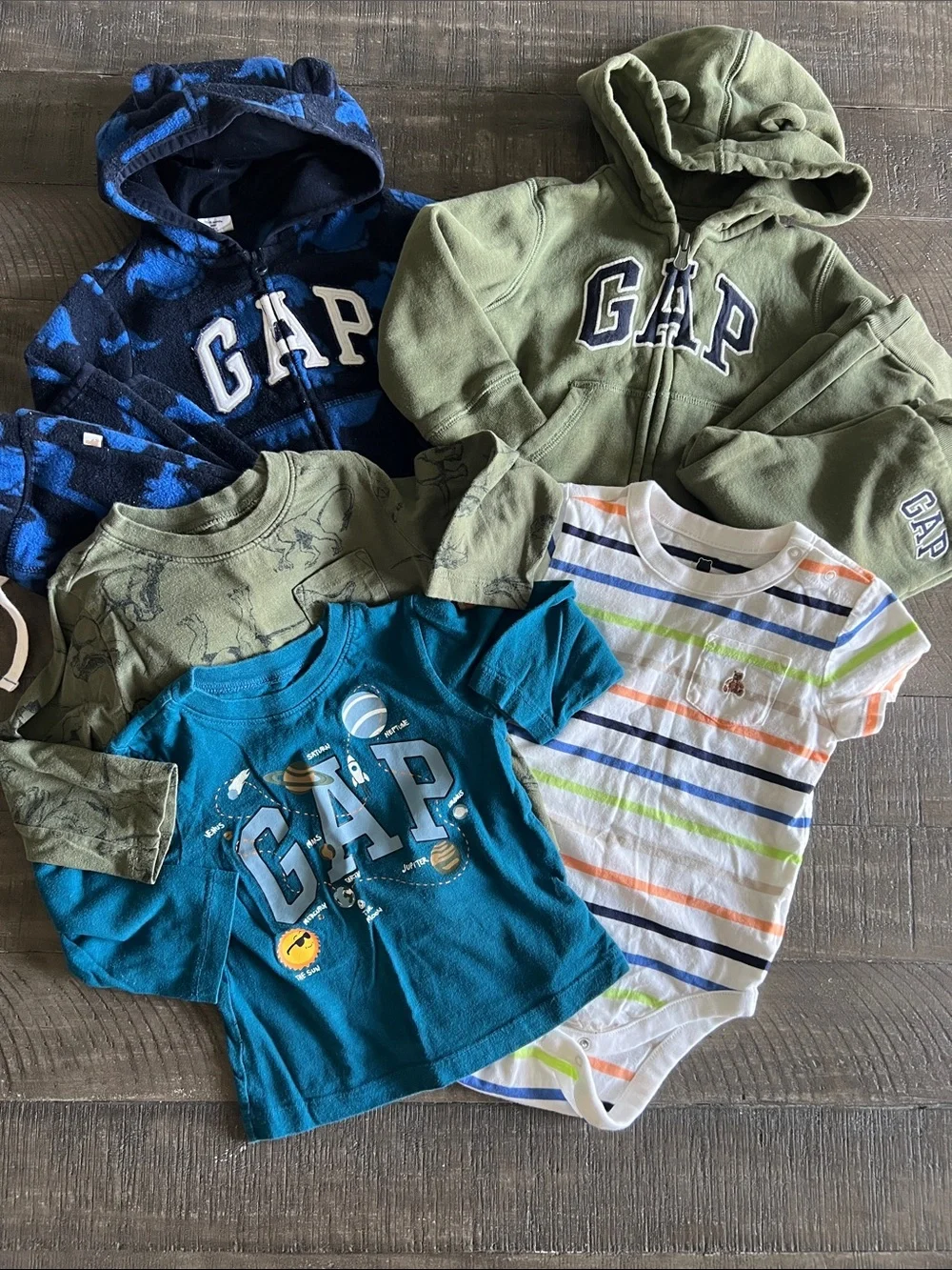 GAP Sweatshirt Bundle